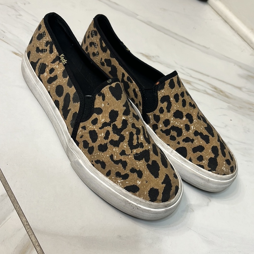 Kids cheetah print slip on shoes